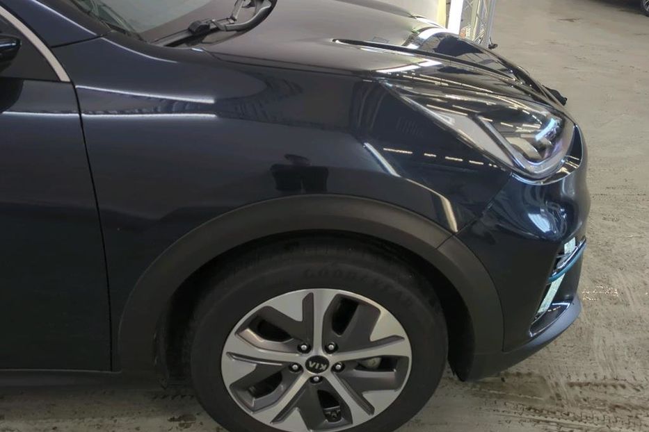 Продам Kia Niro  64.8kWh ExecutiveLine v7423 2020 года в Луцке
