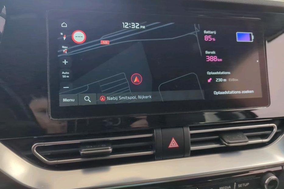 Продам Kia Niro  64.8kWh ExecutiveLine v7423 2020 года в Луцке