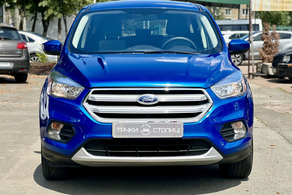 Продам Ford Escape 2016 года в Киеве