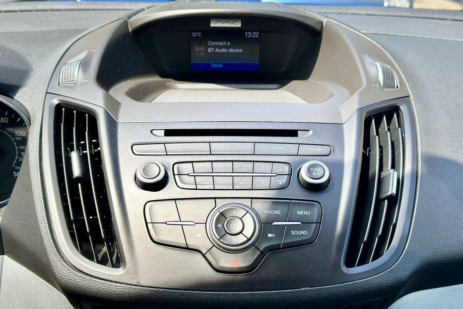 Продам Ford Escape 2016 года в Киеве