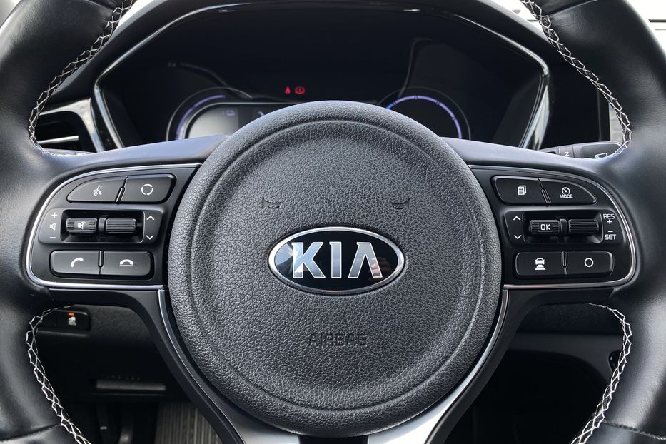 Продам Kia Niro 64 кВт Макс. комплектація 2020 года в Львове