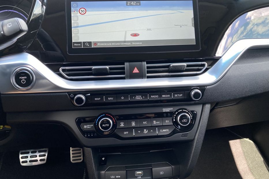 Продам Kia Niro 64 кВт Макс. комплектація 2020 года в Львове