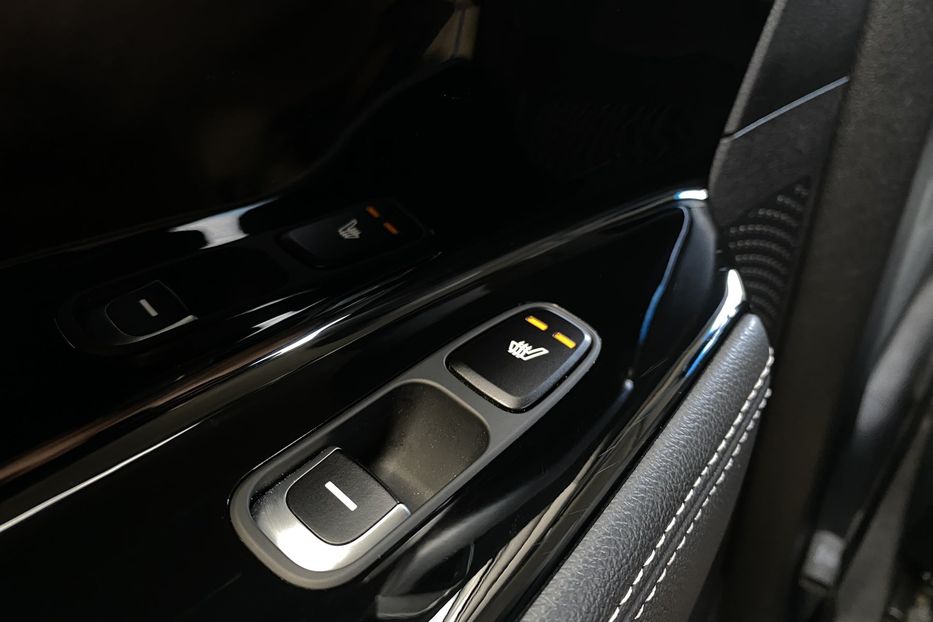 Продам Kia Niro 64 кВт Макс. комплектація 2020 года в Львове