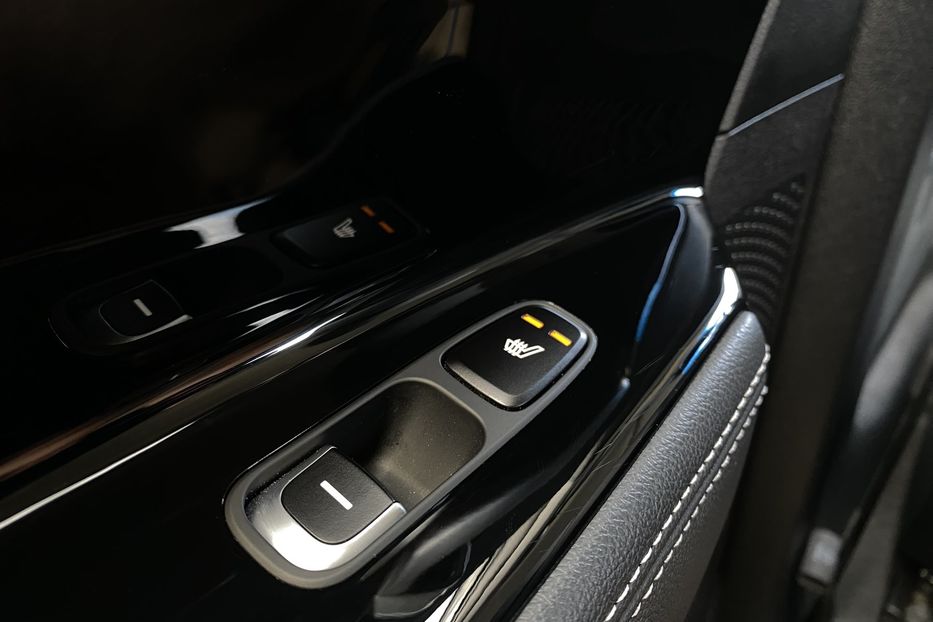 Продам Kia Niro 64 кВт Макс. комплектація 2020 года в Львове