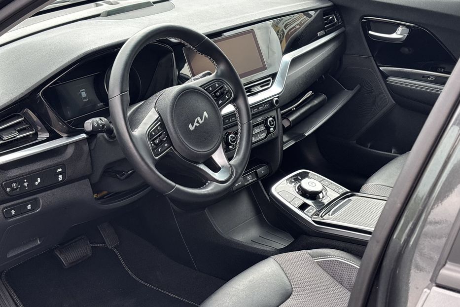 Продам Kia Niro РЕЗЕРВ 2022 года в Львове