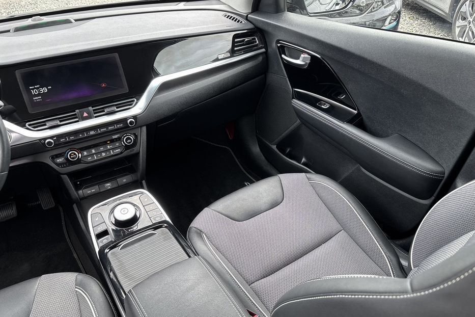 Продам Kia Niro РЕЗЕРВ 2022 года в Львове