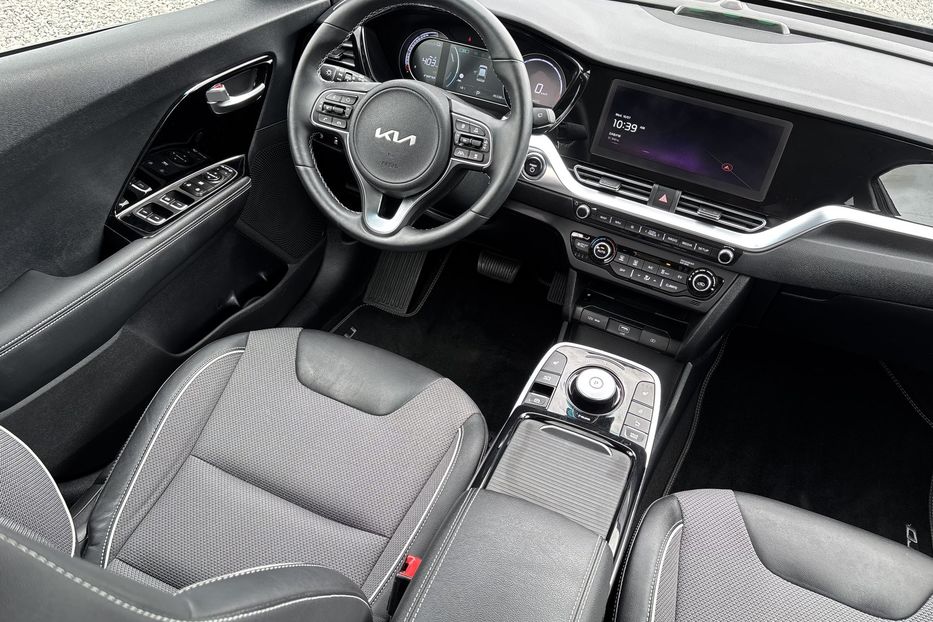 Продам Kia Niro РЕЗЕРВ 2022 года в Львове