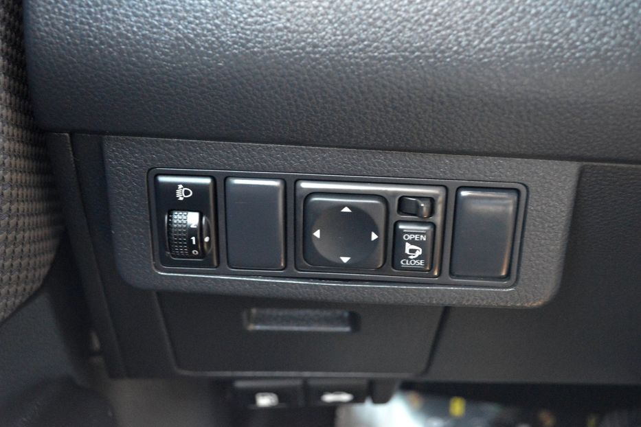 Продам Nissan TIIDA 2008 года в Одессе