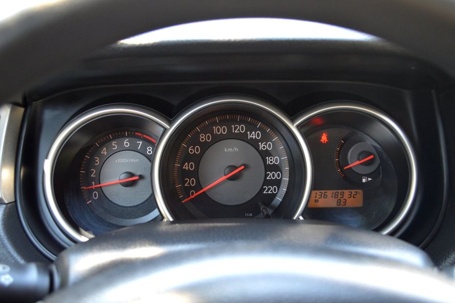 Продам Nissan TIIDA 2008 года в Одессе