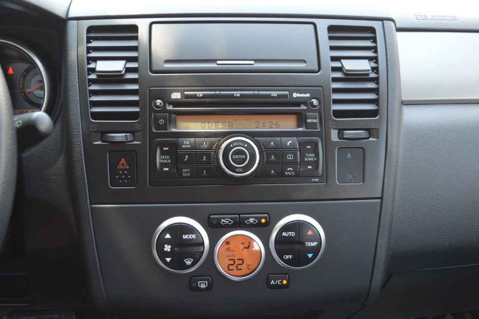 Продам Nissan TIIDA 2008 года в Одессе