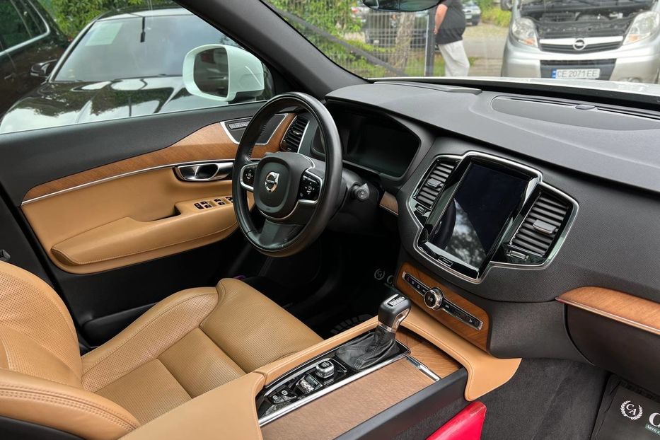 Продам Volvo XC90 2017 года в Черновцах