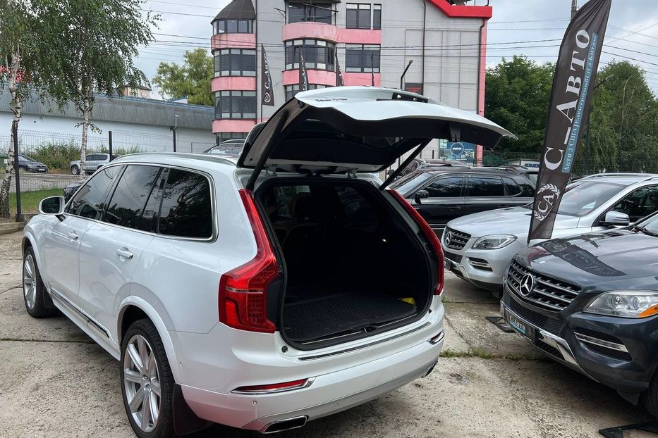Продам Volvo XC90 2017 года в Черновцах