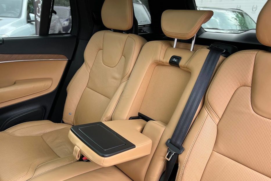 Продам Volvo XC90 2017 года в Черновцах