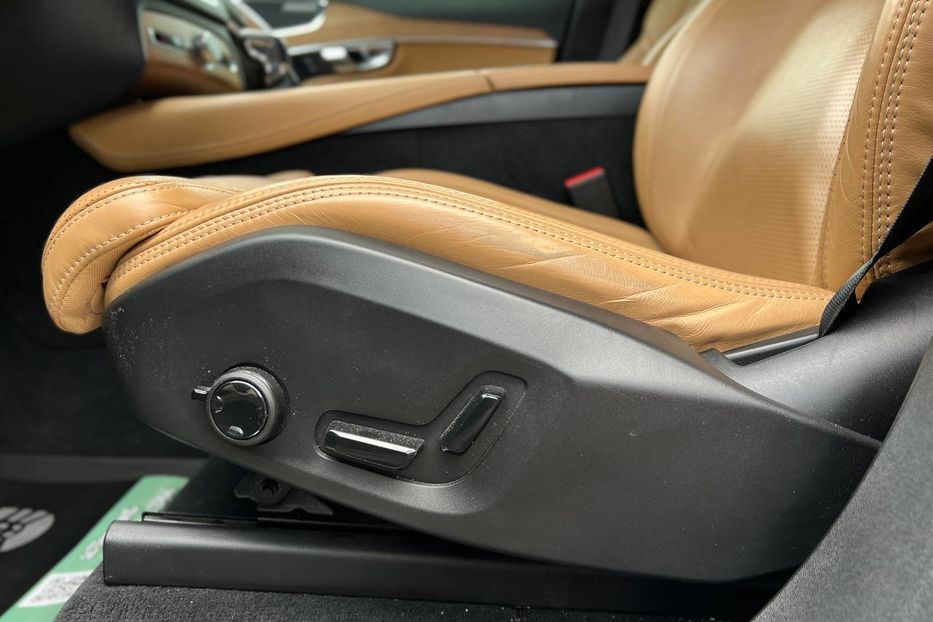 Продам Volvo XC90 2017 года в Черновцах