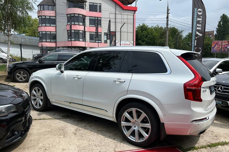 Продам Volvo XC90 2017 года в Черновцах