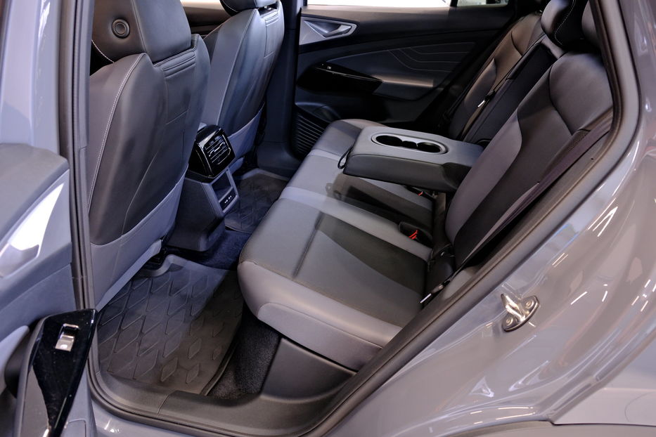 Продам Volkswagen ID.4 2024 года в Одессе
