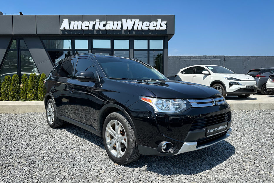 Продам Mitsubishi Outlander SE 2014 года в Черновцах