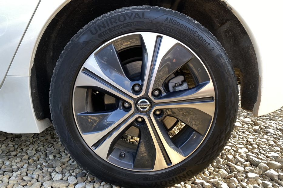 Продам Nissan Leaf 62кВтПдгрвкермасидіньКамера360 2020 года в Львове