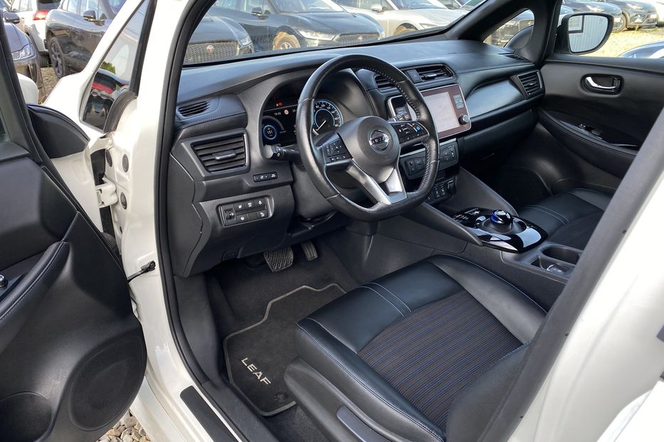 Продам Nissan Leaf 62кВтПдгрвкермасидіньКамера360 2020 года в Львове