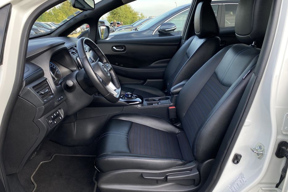 Продам Nissan Leaf 62кВтПдгрвкермасидіньКамера360 2020 года в Львове