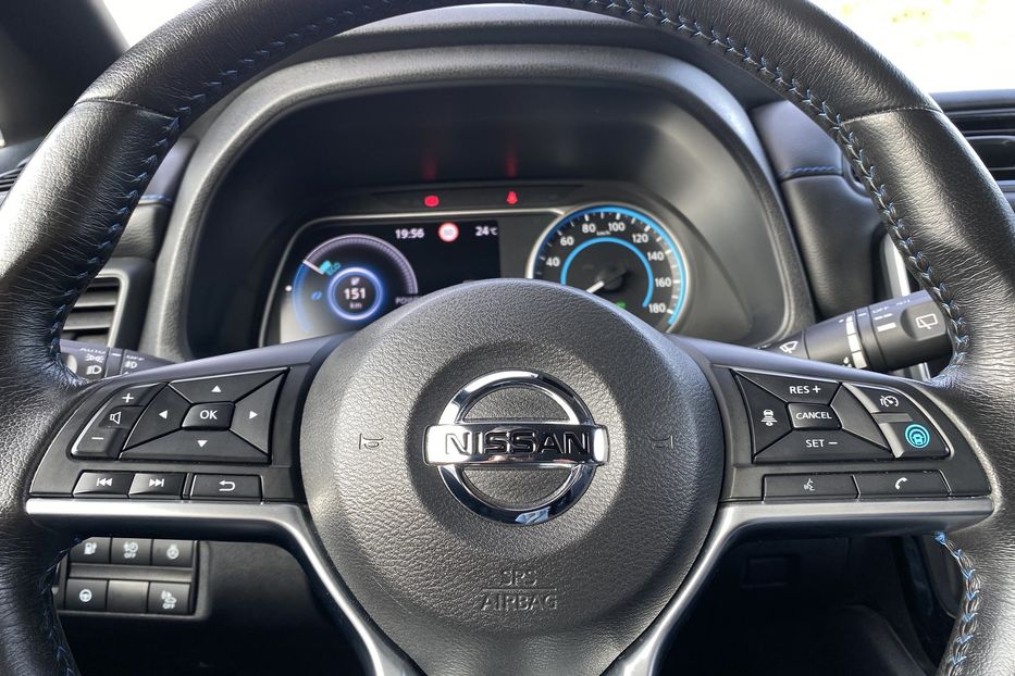Продам Nissan Leaf 62кВтПдгрвкермасидіньКамера360 2020 года в Львове