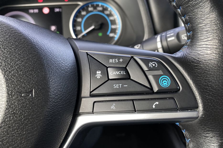 Продам Nissan Leaf 62кВтПдгрвкермасидіньКамера360 2020 года в Львове