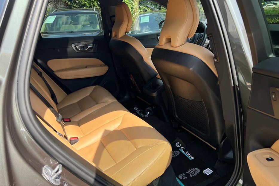 Продам Volvo XC60 2018 года в Черновцах