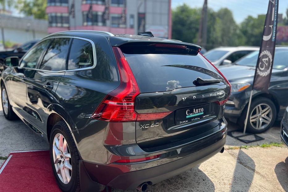 Продам Volvo XC60 2018 года в Черновцах