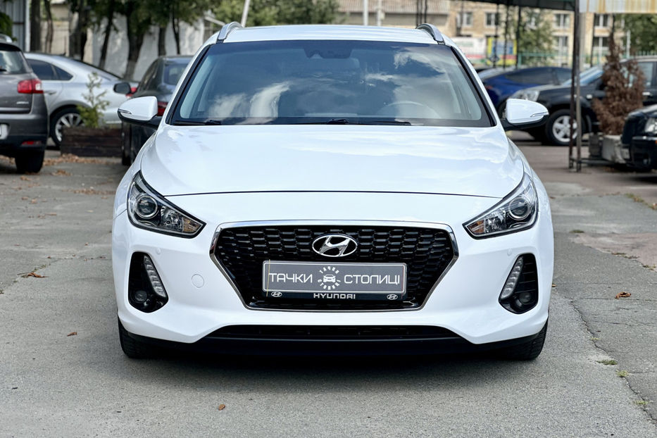 Продам Hyundai i30  2017 года в Киеве