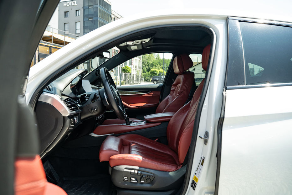 Продам BMW X6 50I Xdrive 2015 года в Черновцах