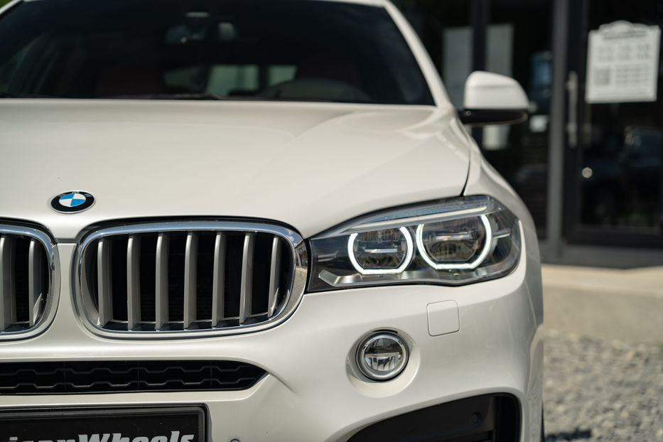 Продам BMW X6 50I Xdrive 2015 года в Черновцах