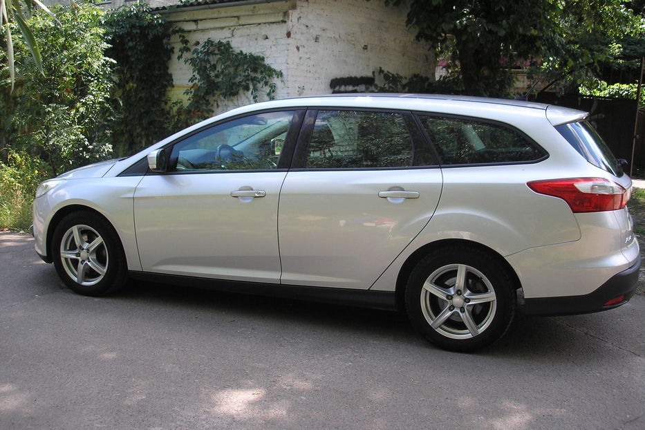 Продам Ford Focus 2.0D АКПП 2011 года в г. Нежин, Черниговская область