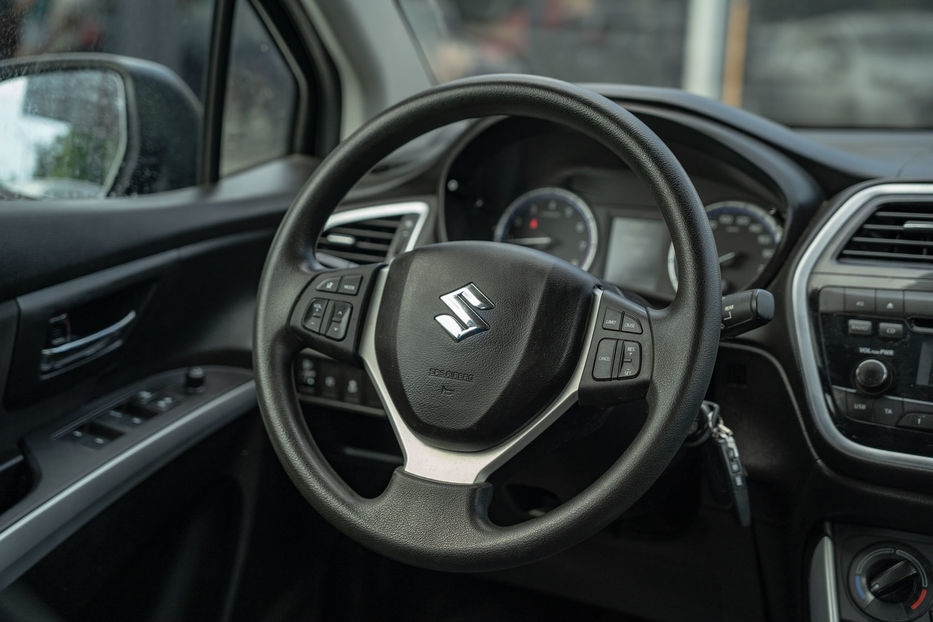 Продам Suzuki SX4 2019 года в Черновцах
