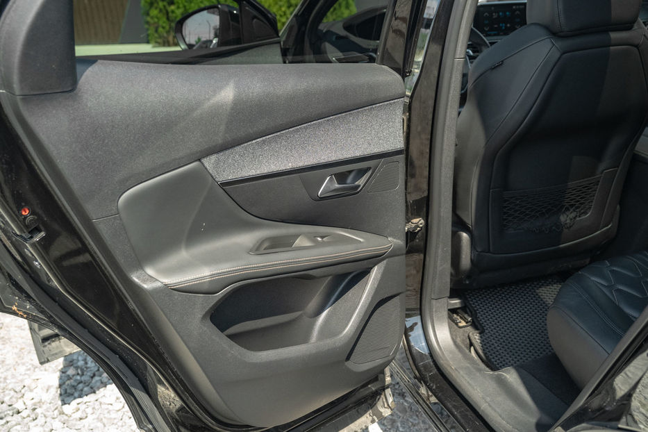 Продам Peugeot 3008 GT Line 2018 года в Черновцах