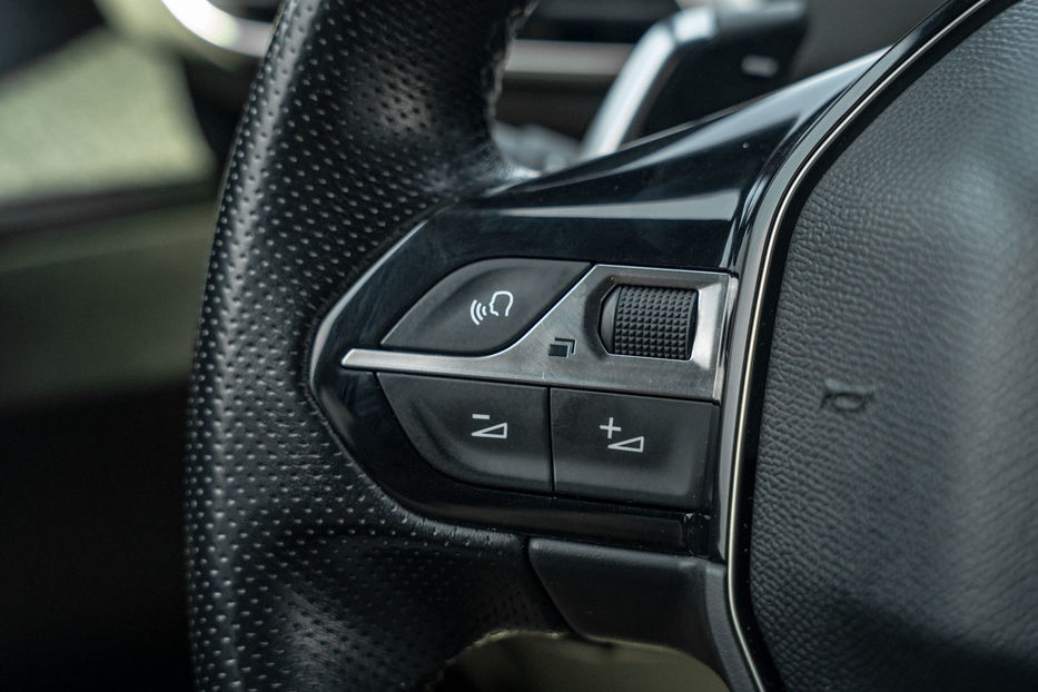 Продам Peugeot 3008 GT Line 2018 года в Черновцах