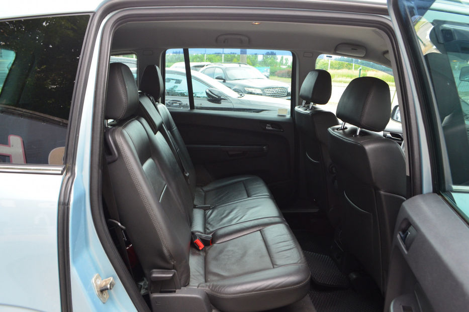 Продам Opel Zafira 2010 года в Киеве
