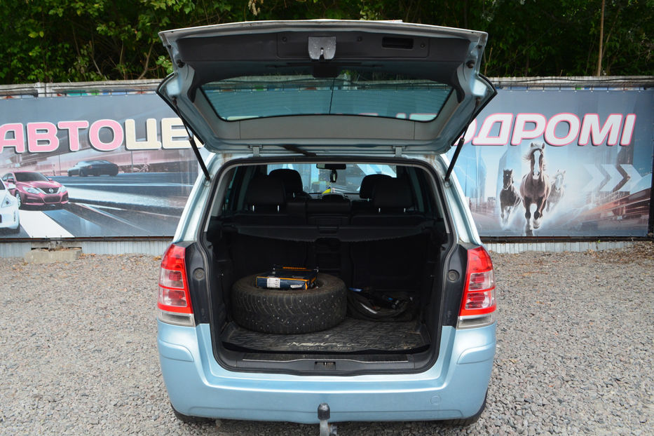 Продам Opel Zafira 2010 года в Киеве
