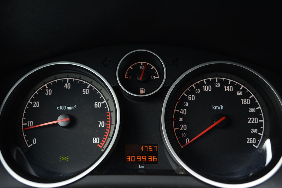Продам Opel Zafira 2010 года в Киеве