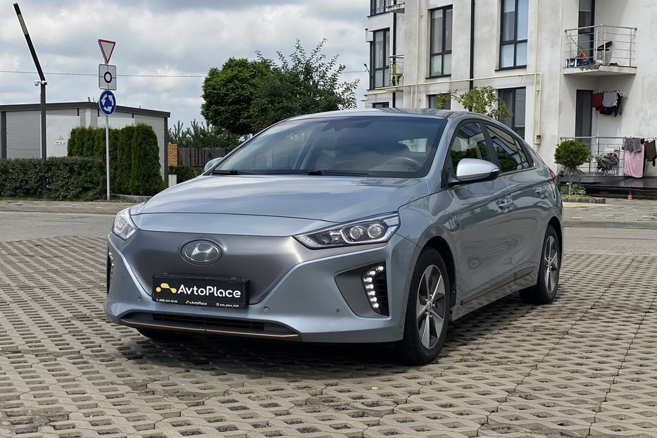 Продам Hyundai Ioniq 2017 года в Луцке