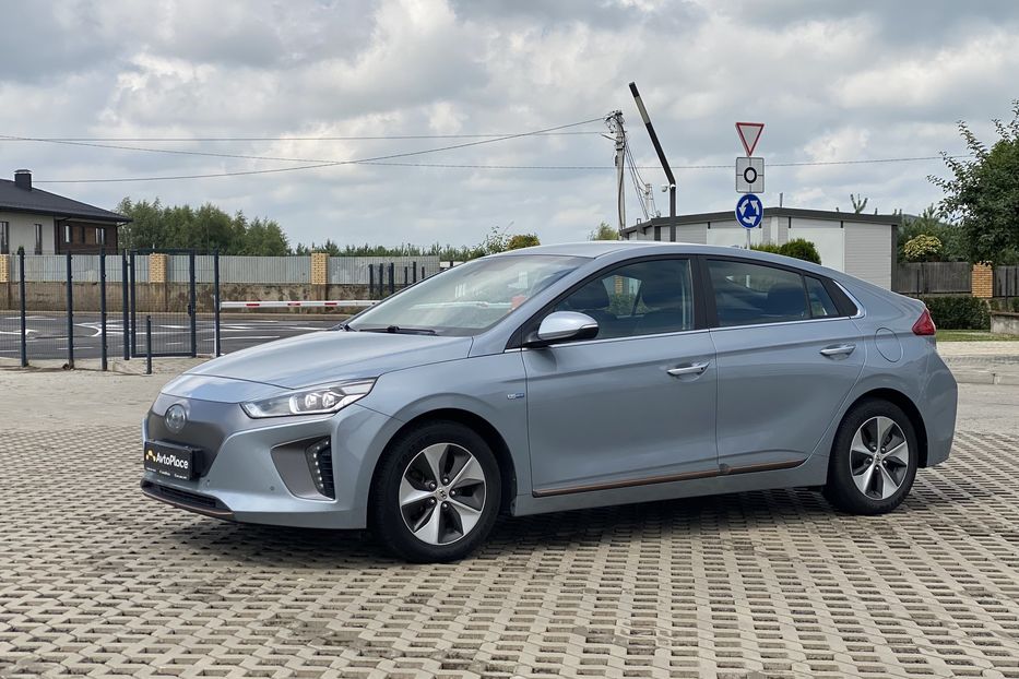 Продам Hyundai Ioniq 2017 года в Луцке