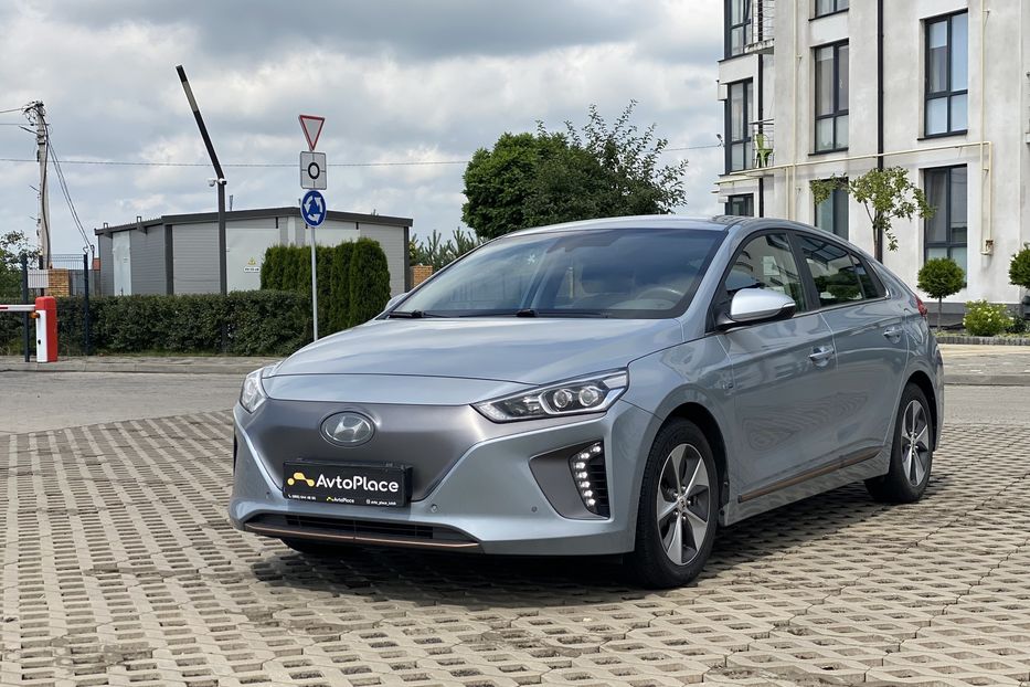 Продам Hyundai Ioniq 2017 года в Луцке