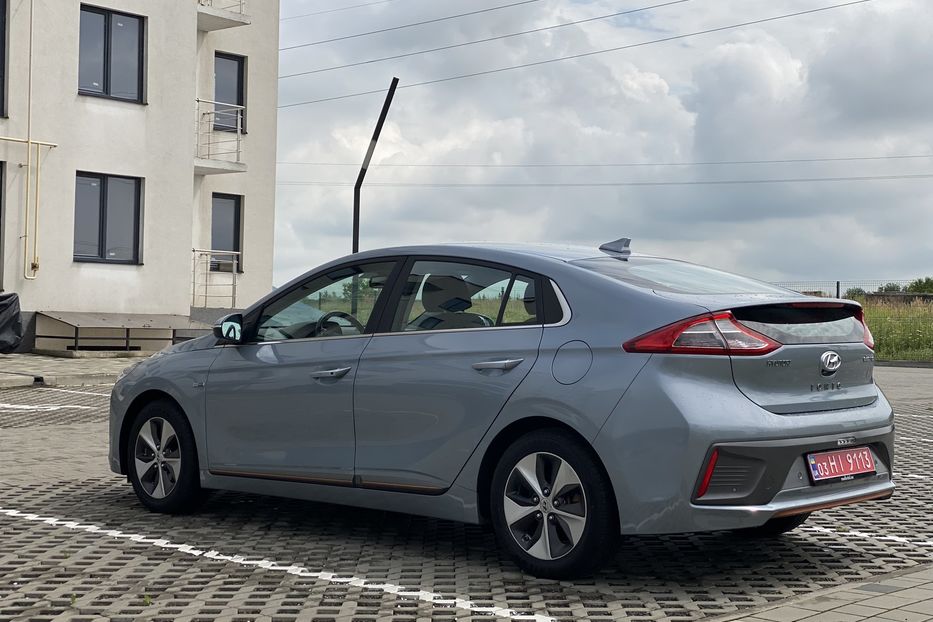 Продам Hyundai Ioniq 2017 года в Луцке