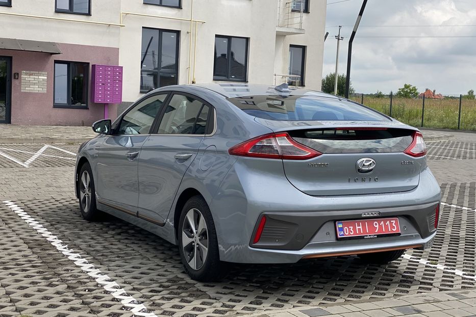 Продам Hyundai Ioniq 2017 года в Луцке