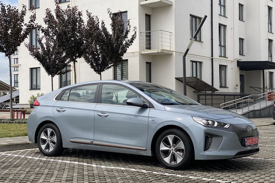 Продам Hyundai Ioniq 2017 года в Луцке