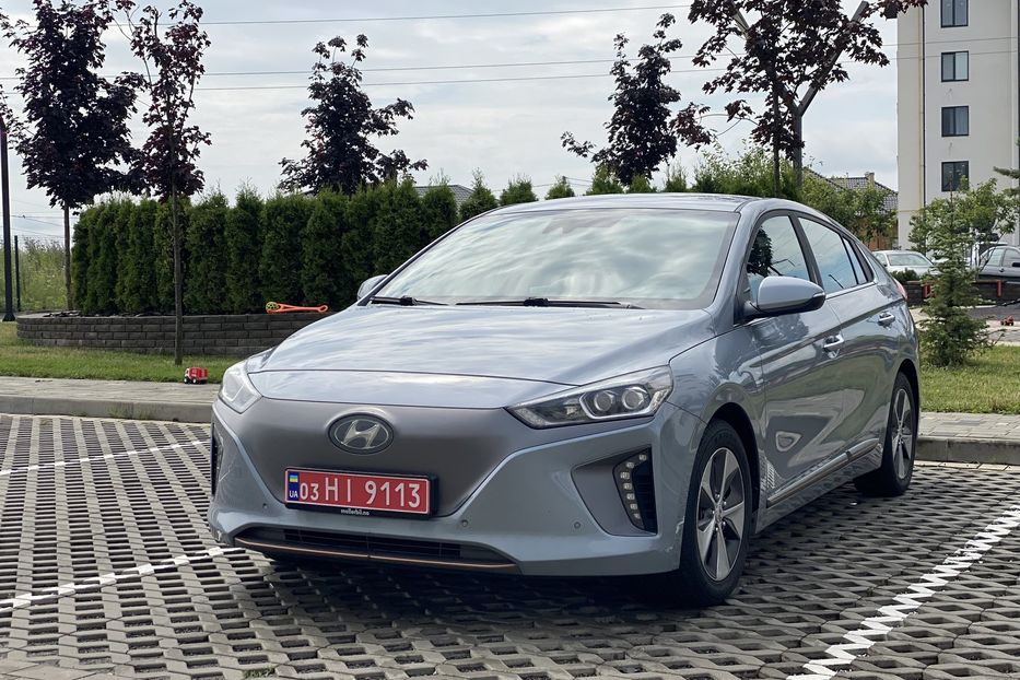 Продам Hyundai Ioniq 2017 года в Луцке
