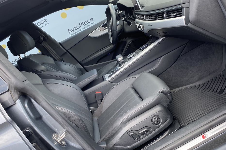 Продам Audi A5 Prestige 2019 года в Луцке