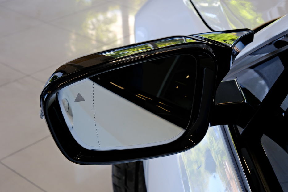 Продам BMW 330 2021 года в Одессе