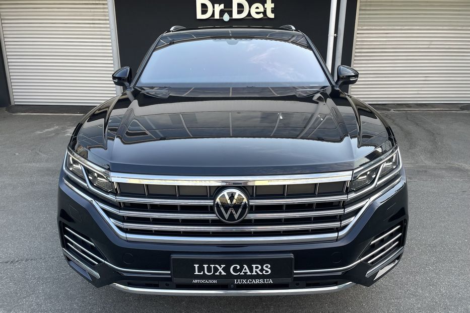 Продам Volkswagen Touareg 2021 года в Киеве