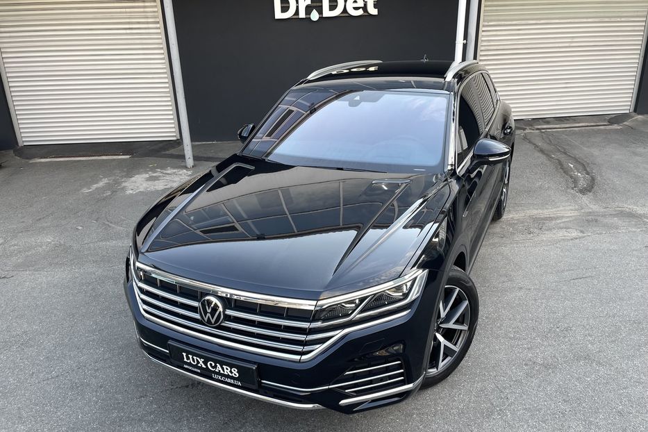 Продам Volkswagen Touareg 2021 года в Киеве