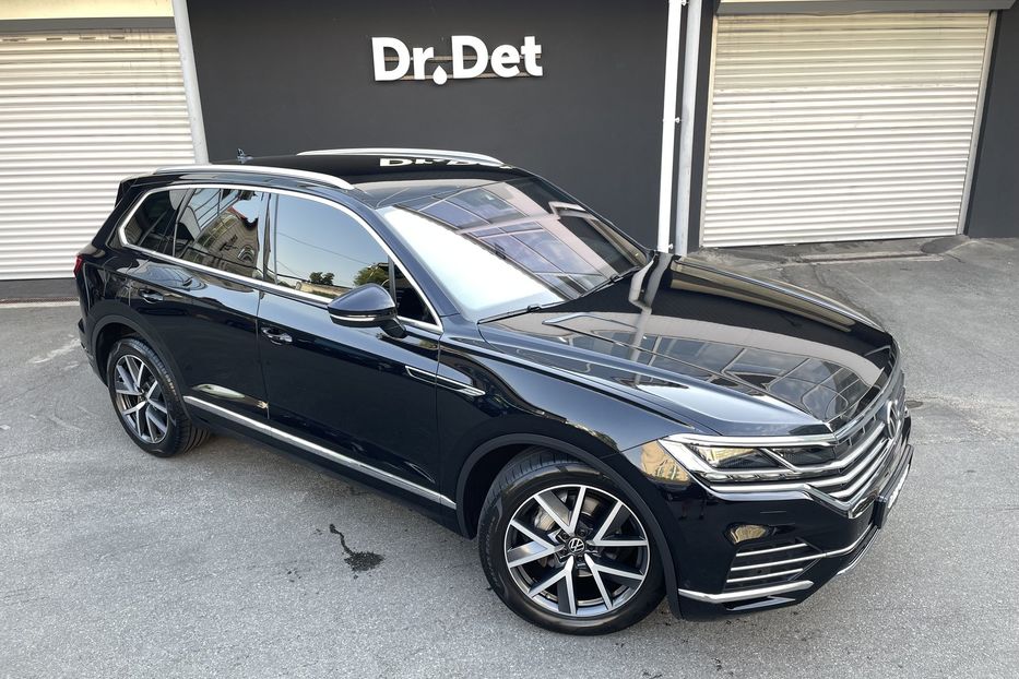 Продам Volkswagen Touareg 2021 года в Киеве